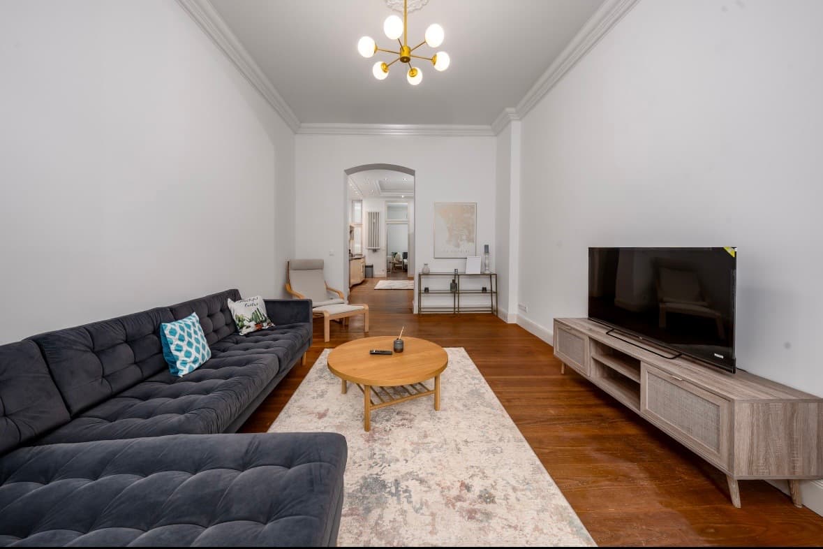 Wunderschöne 3-Zimmer Altbauwohnung In Wilmersdorf