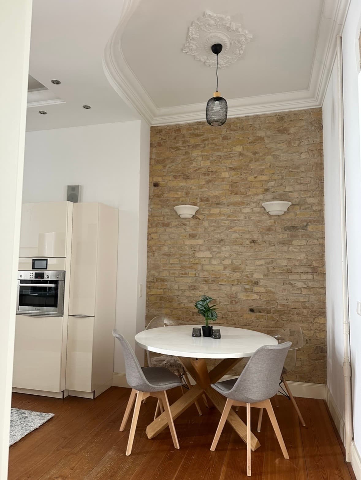 Wunderschöne 3-Zimmer Altbauwohnung In Wilmersdorf - photo 5