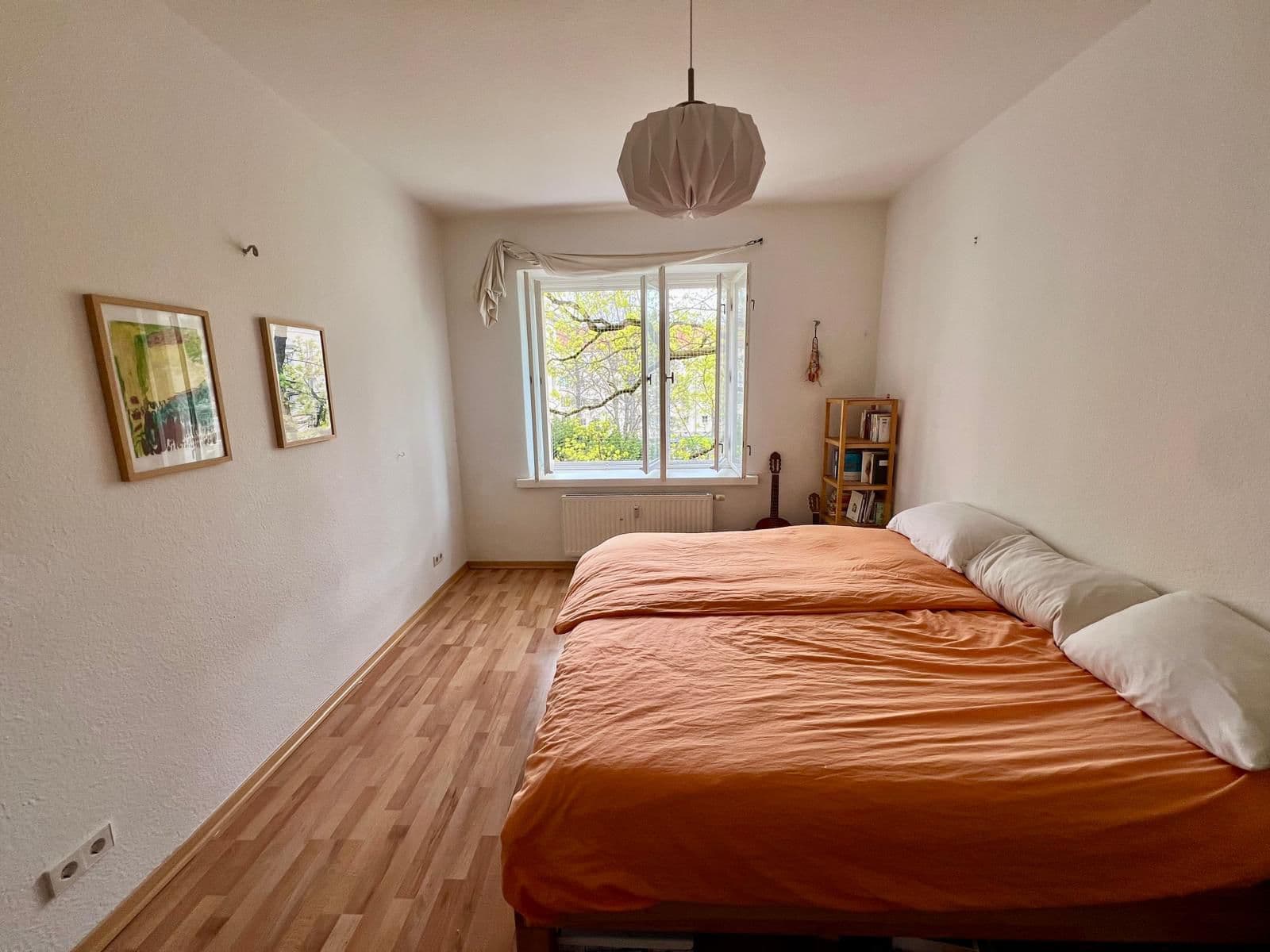 Berlin Summer Sublet in Prenzlauer Berg – Discounted Rent in Exchange for Cat Care - photo 2